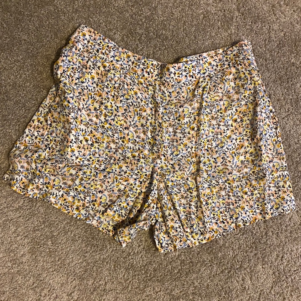 Floral Loft Shorts